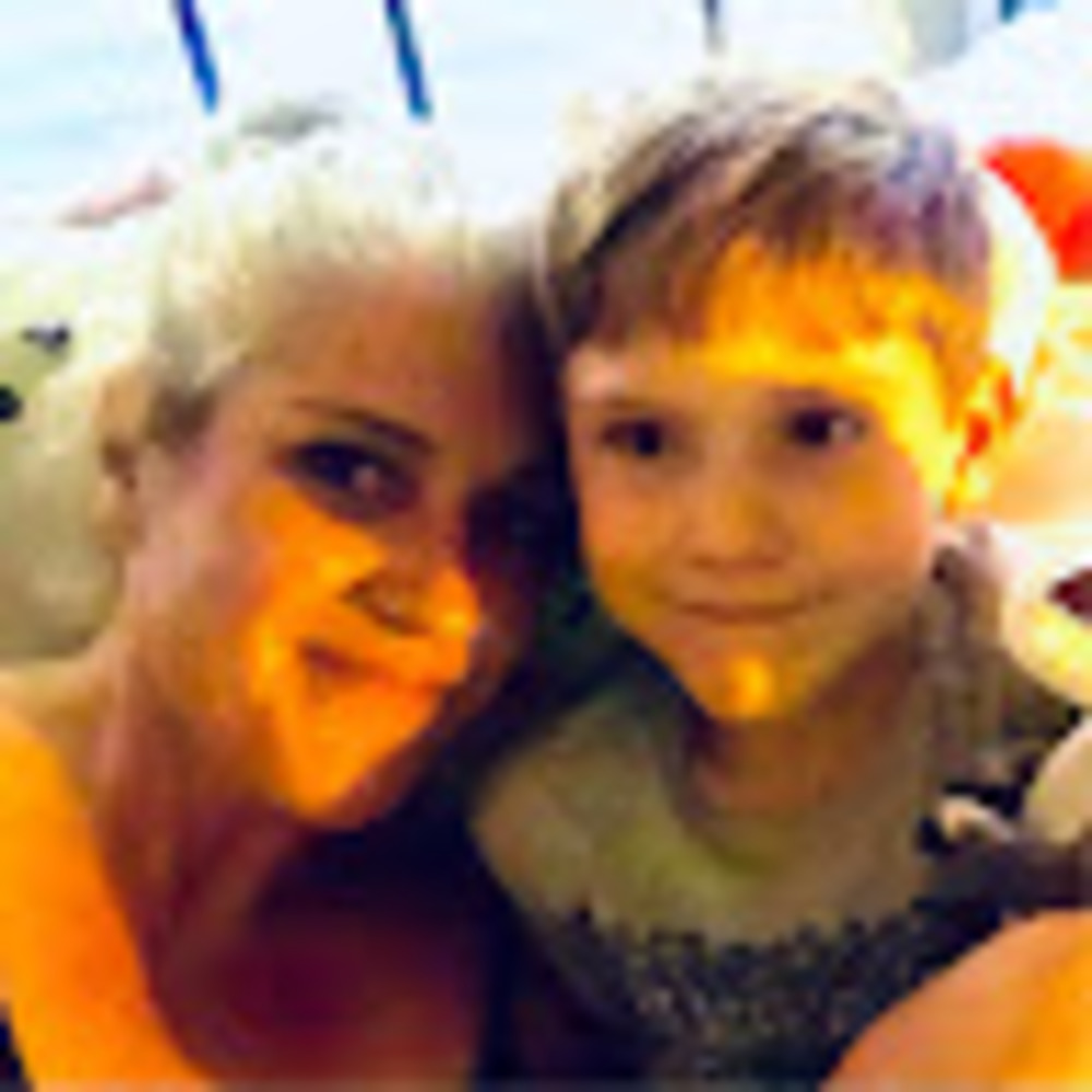 Meet your Posher, Noelle